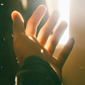 Hand to light - drop-in sessions